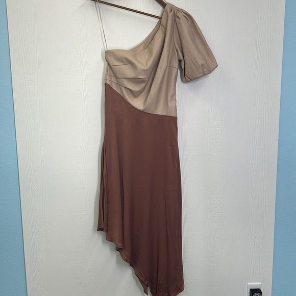 Anthropologie - NWT Faux Leather One Shoulder Asymmetrical Midi Dress Size 6 - Picture 11 of 15